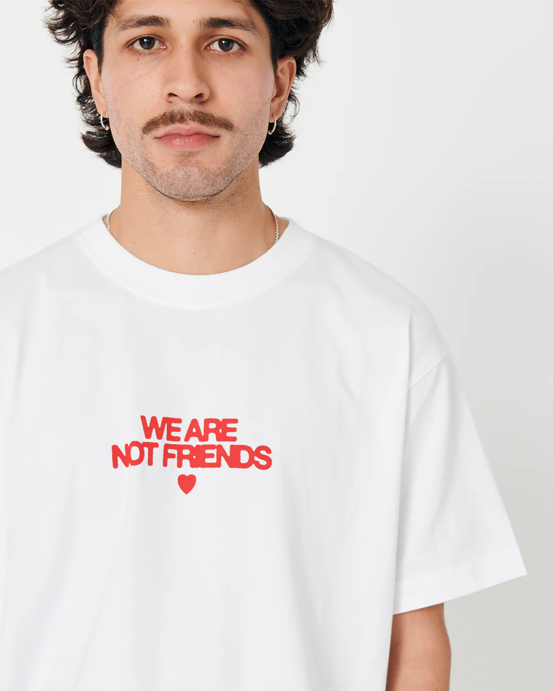 Bold Love t-shirt - Image 3