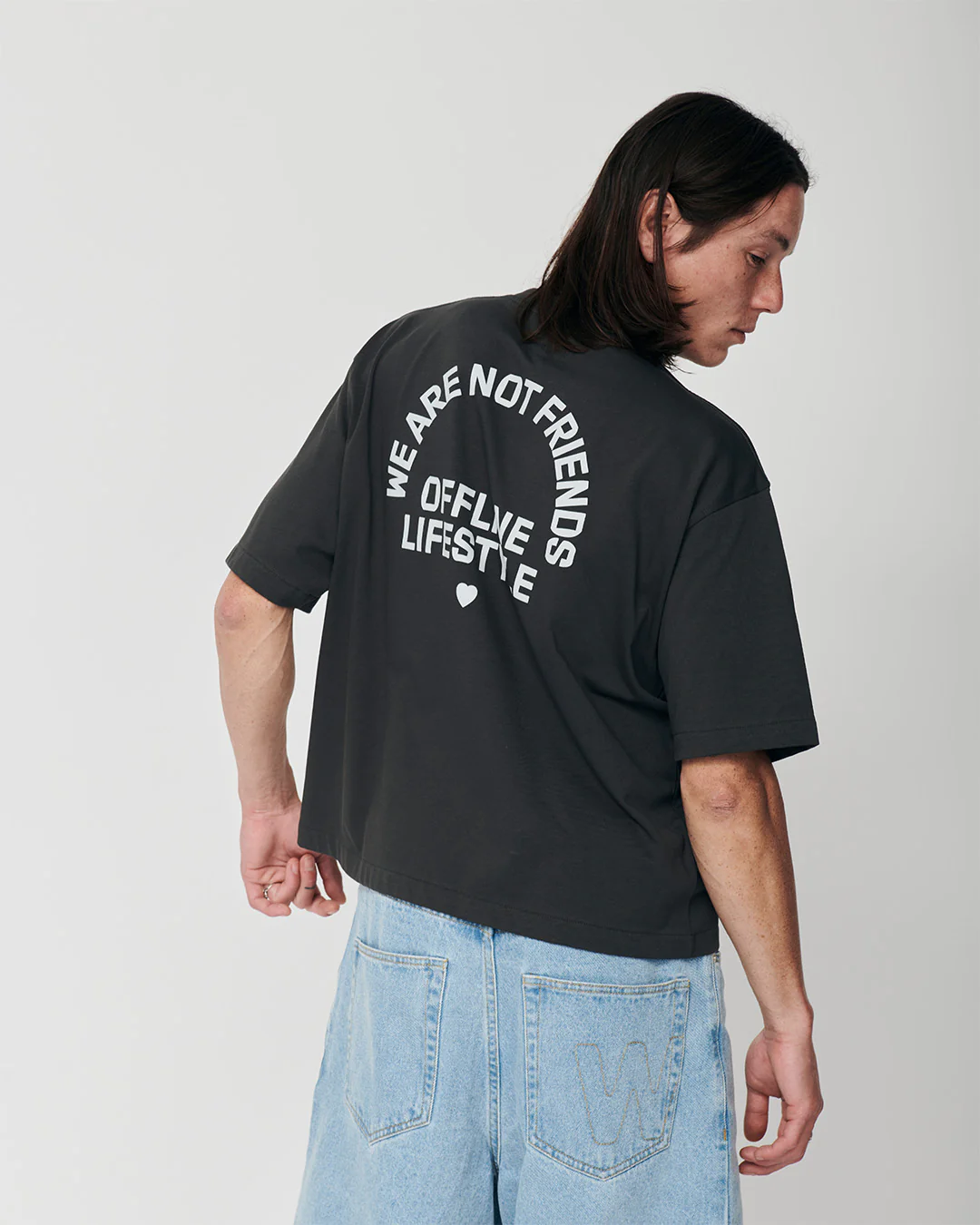 BOXY OFFLINE LOVE TEE - Image 3