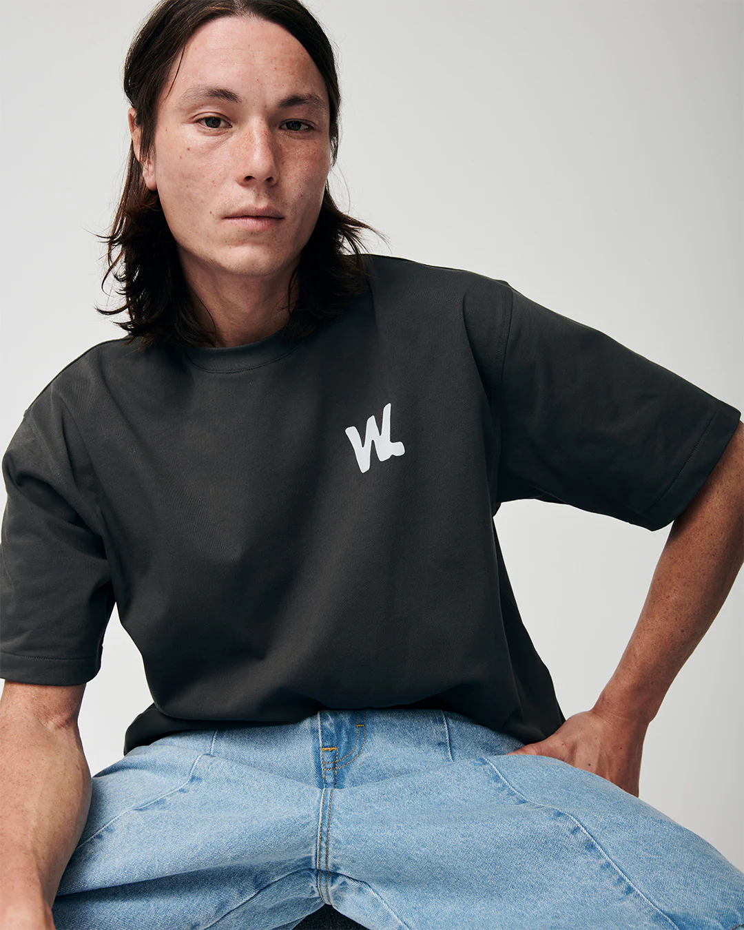 BOXY OFFLINE LOVE TEE - Image 5