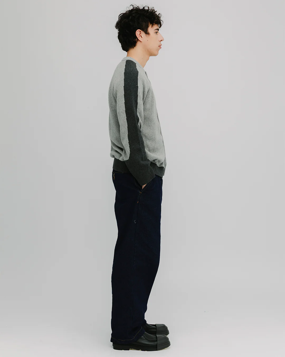 OFFICE GREY CARDIGAN - Image 6