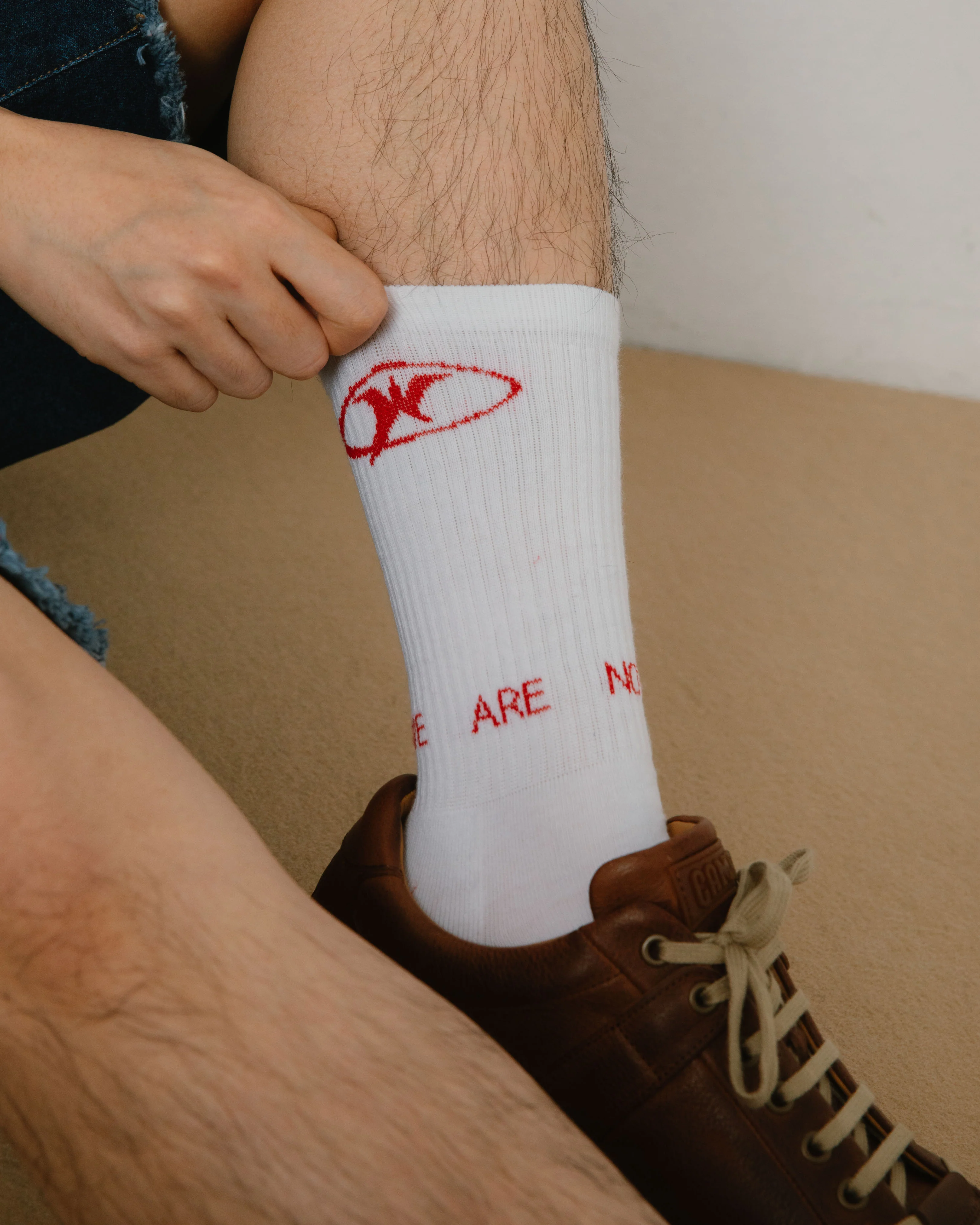 Oval W Socks - Image 4